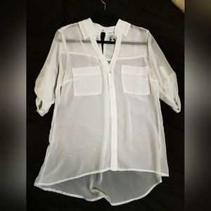 Dynamite Ladies M Sheer Button Down